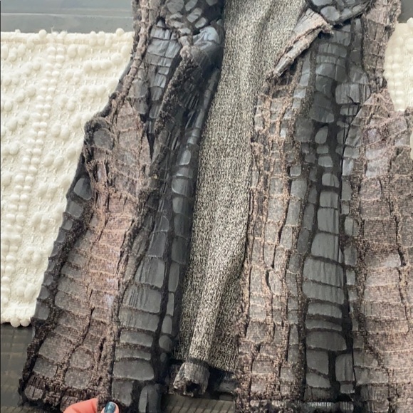 Chris and Carol vest - Picture 2 of 3